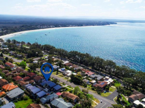 A Tropical Oasis with Views Over Jervis Bay 100m to Orion Beach